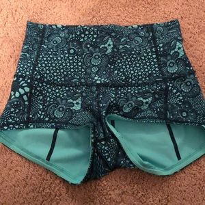 Shorts size 8 lululemon